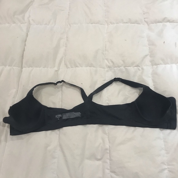 Victoria’s Secret . Knockout Ultra Max Sports Bra - Picture 4 of 7